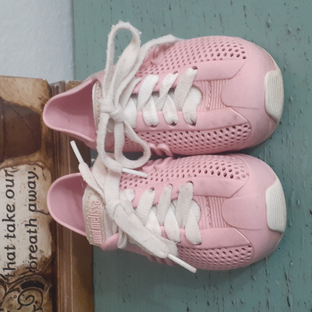 MINI MELISSA SHOES SZ 8 T